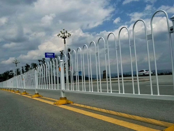 道路護欄